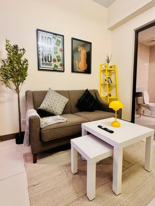 One Uptown Residences Bgc Taguig Exteriér fotografie
